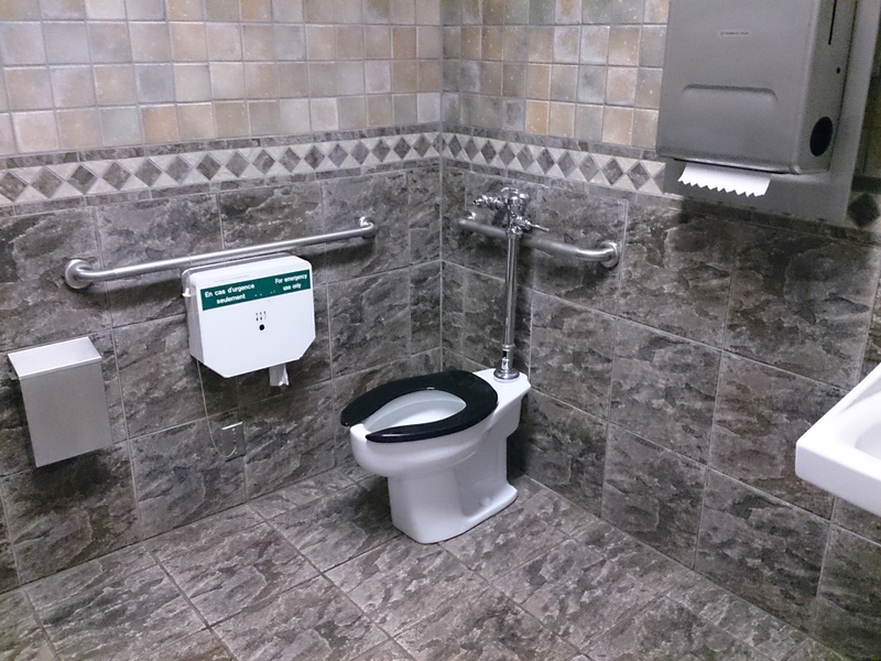 Salle de bain accessible