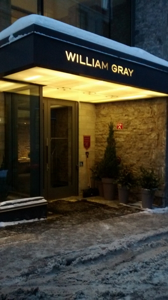 Entrée principale de l'hôtel William Gray