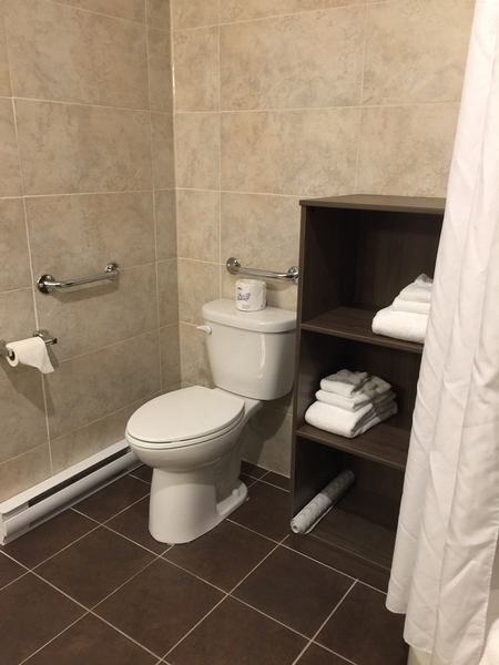 Salle de bain / Chambre adaptée