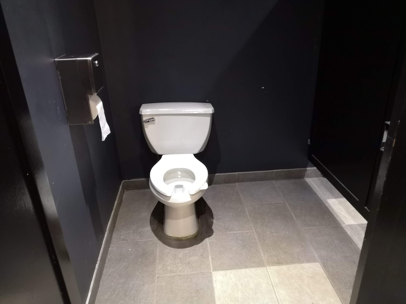 Toilette accessible - Homme