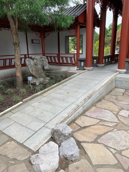 Rampe d'accès - Pavillon de l'amitié - Jardin de Chine