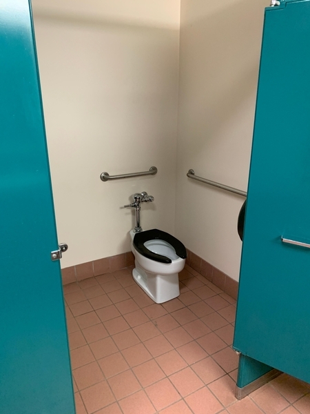 Salle de toilette - Maison de l'arbre Frédéric-Back