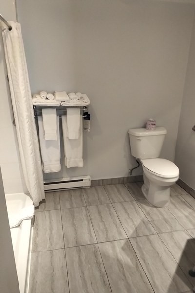 Salle de toilette -Chambre