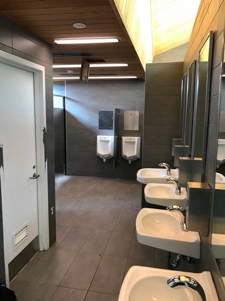 Salle de bain accessible