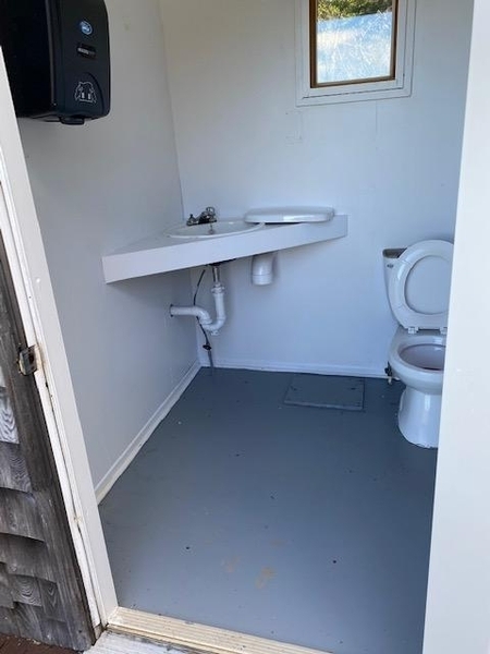 Salle de toilette extérieure