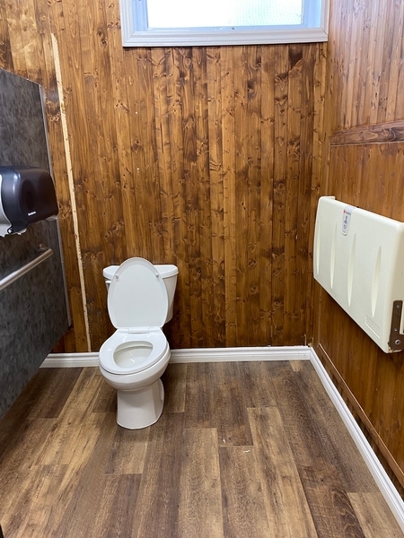 Bloc sanitaire 2: toilette homme