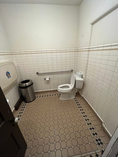 Salle de toilette du RDC