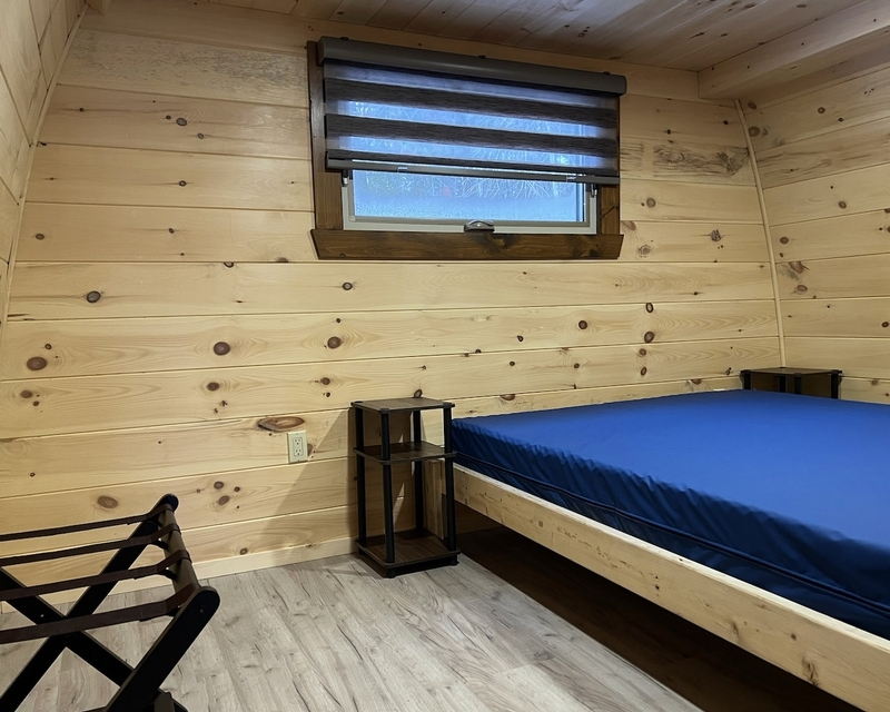 APODIS - Prêt-à-camper adapté chambre et lit