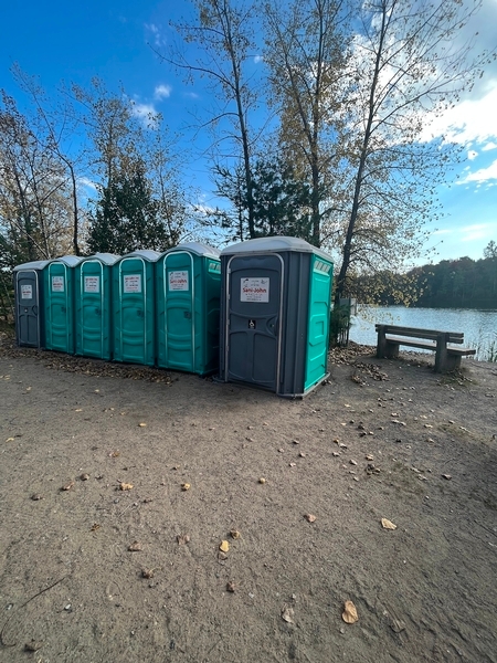 Cabinet de toilette chimique (temporaire) - secteur de la plage