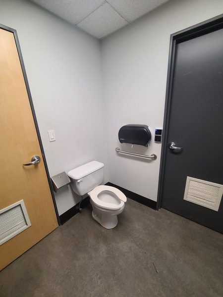 Salle de toilette universelle