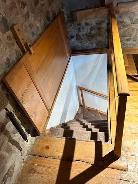 Cage d'escalier du Grenier