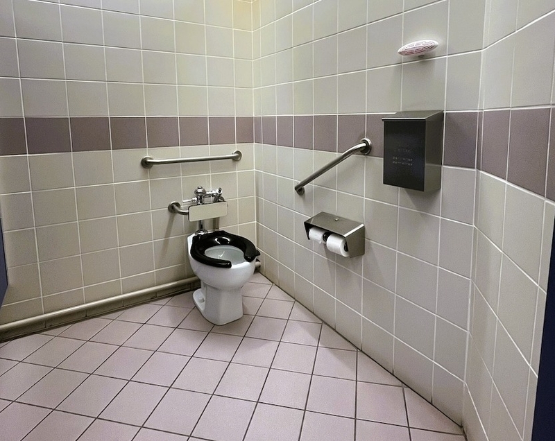 Salles de toilette - femmes & hommes