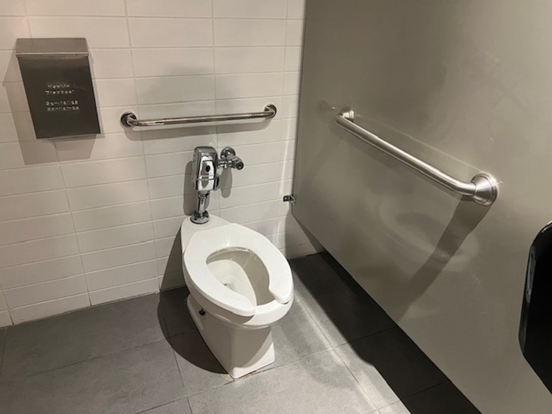 Cabine de toilette (femme)