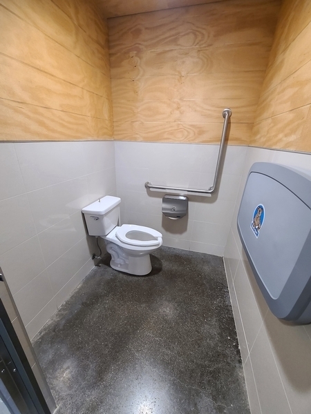 Cabinet de toilette - Bâtiments de services A/C & B/D