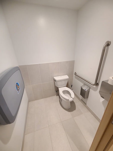Cabinet de la salle de toilette (porte largeur de 73 cm)