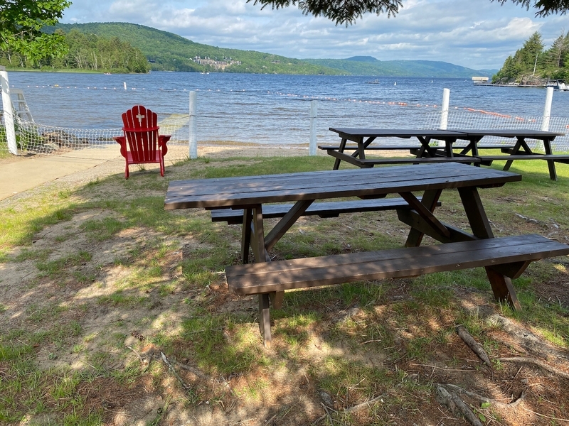 Parc Plage - table accessible 