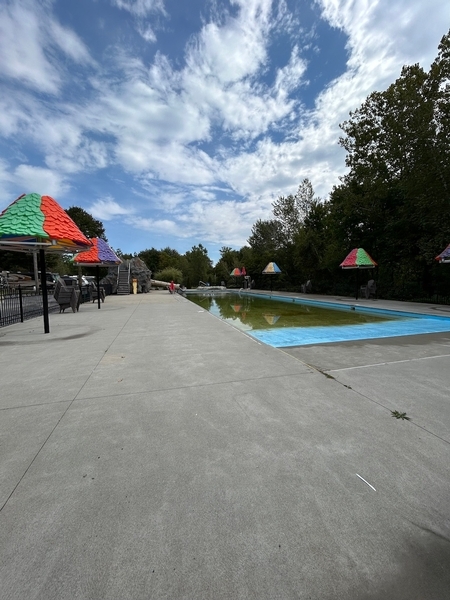 Piscine (accès en pente douce)