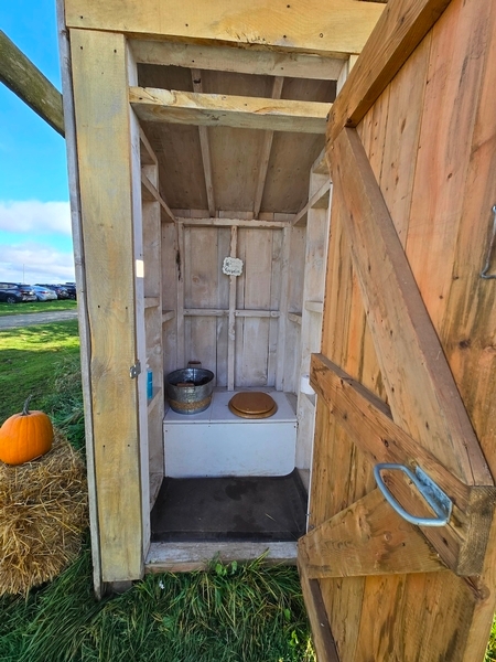 Toilette chimique extérieure