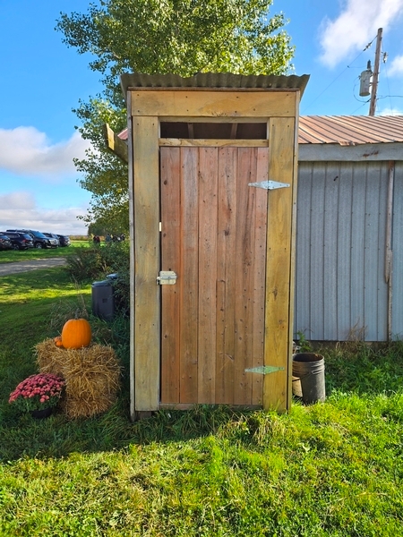 Toilette chimique extérieure