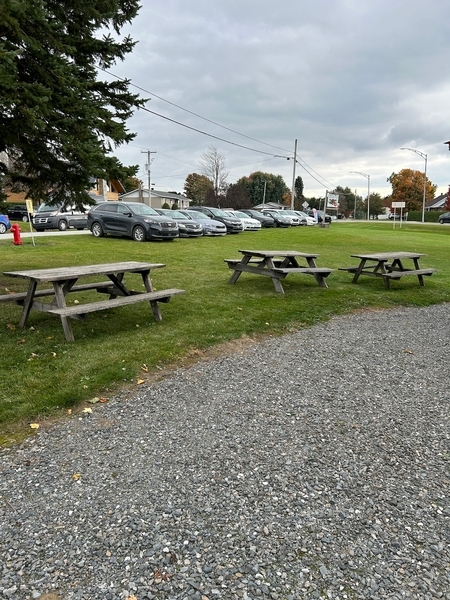 Aire de repas extérieure