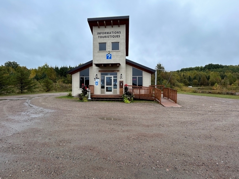 Extérieur du bâtiment - Entrée