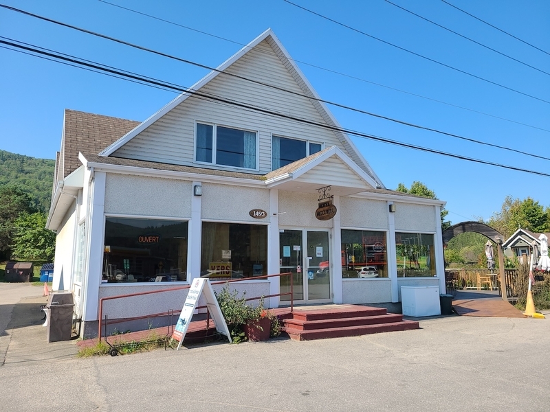 Restaurant et dépanneur